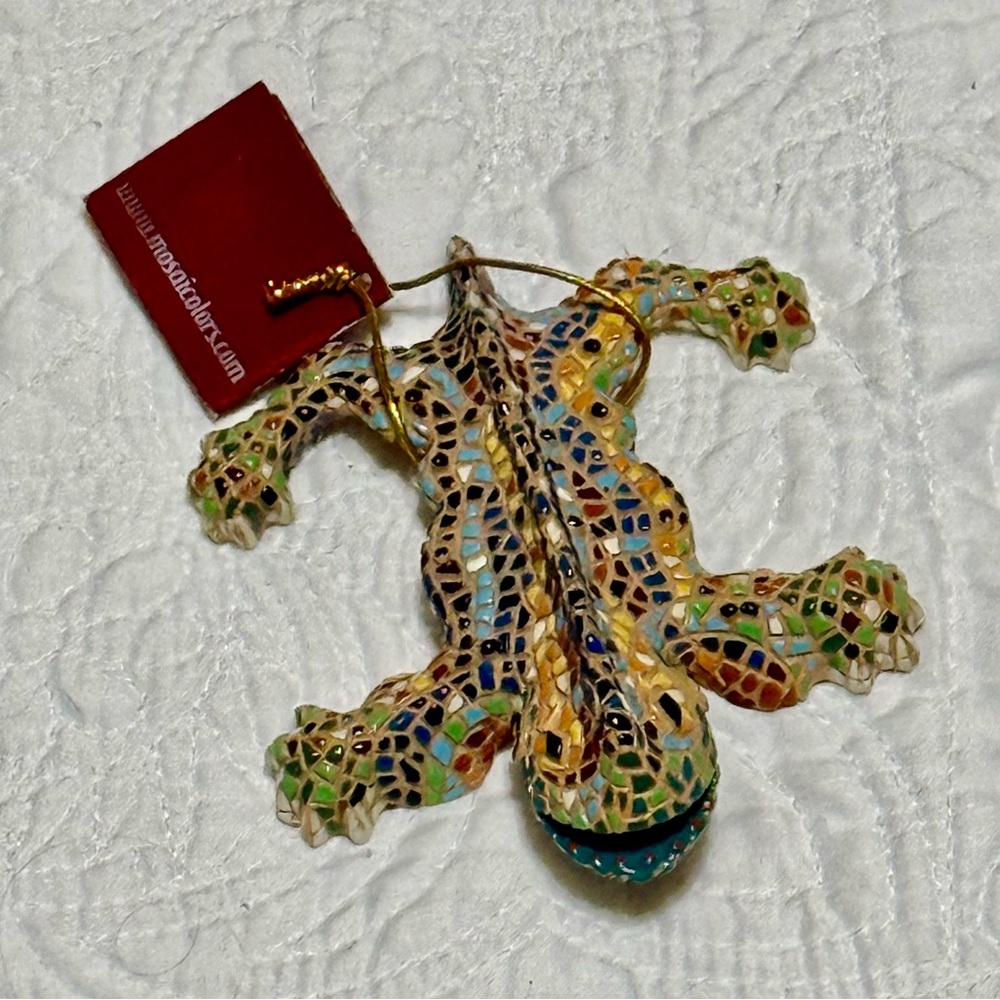 Colorful Mosaic Lizard gecko 4” NEW